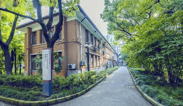 东华大学文凭(东华大学学位证书要求)